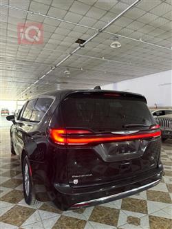 Chrysler Pacifica